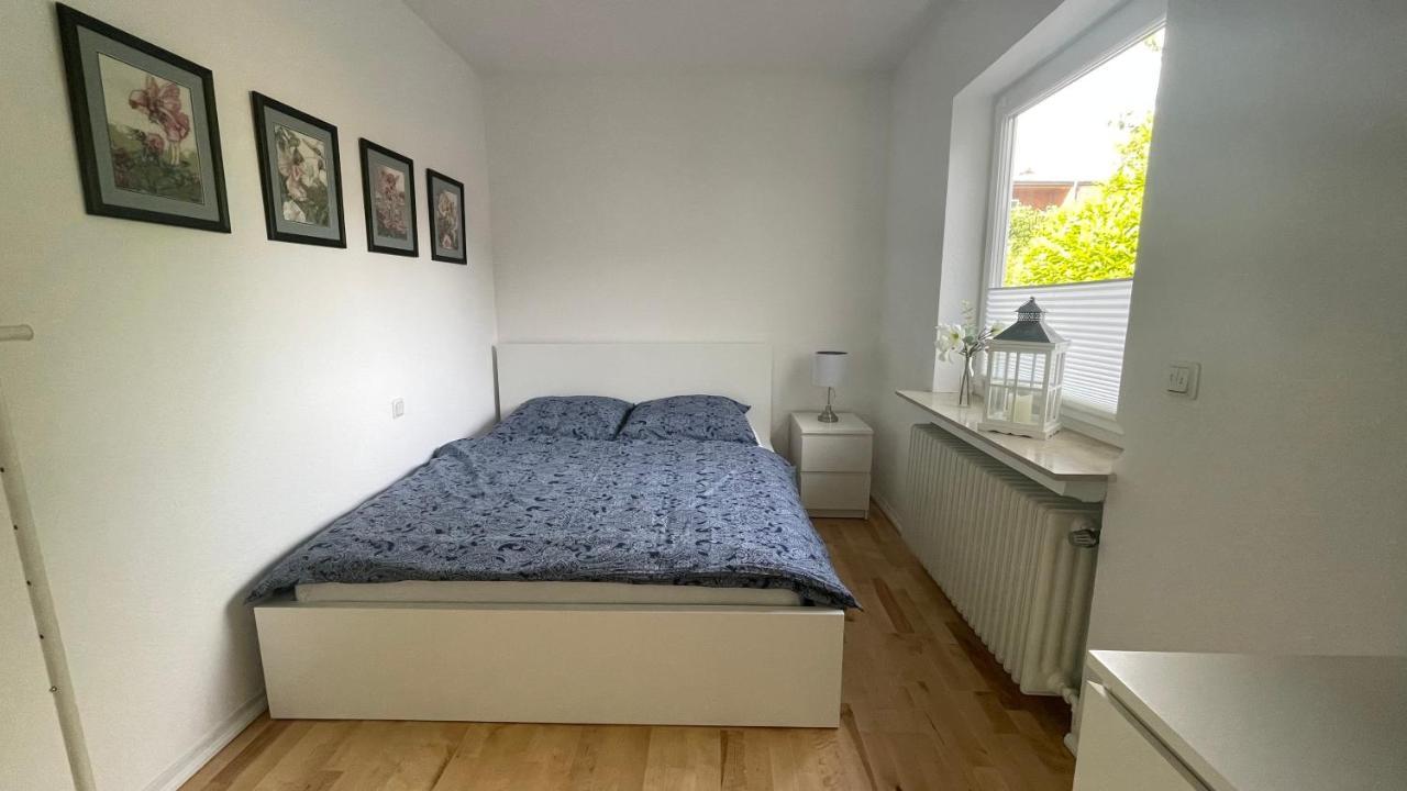 Fischers Nordseehaus Mit Garten Hébergement de vacances Wilhelmshaven